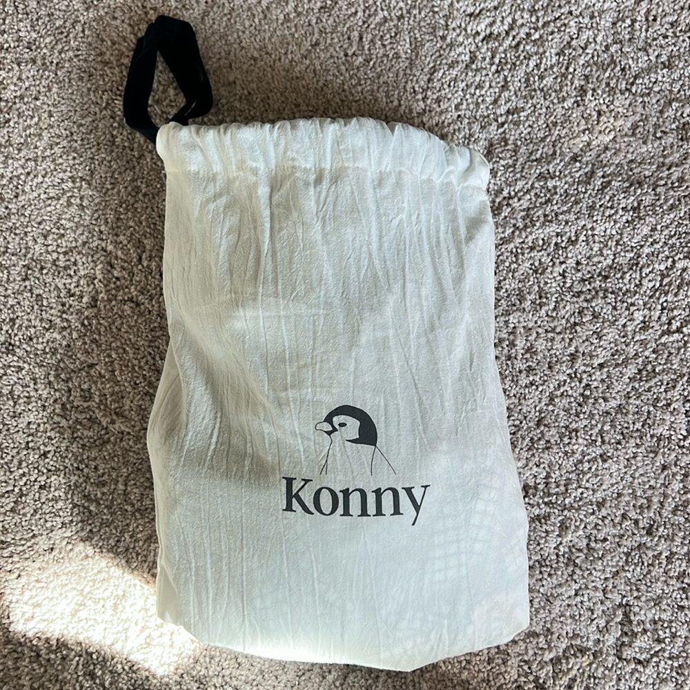 COPY - Konny Wrap and Bag